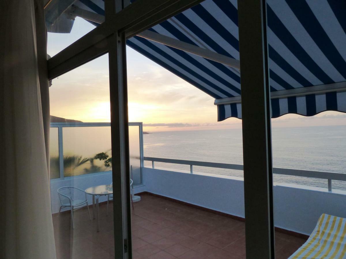 Penthouse Direkt Am Meer لوس رياليخوس المظهر الخارجي الصورة